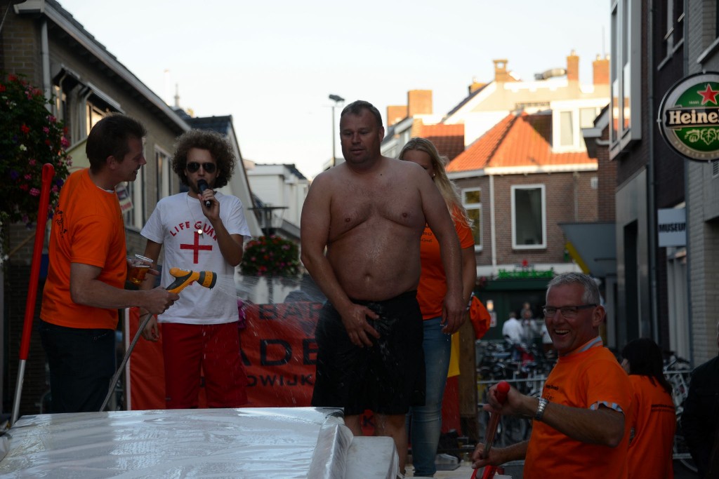 ../Images/Donderdag kermis 385.jpg